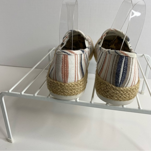 Women’s Esprit Multi Striped Trendy Espadrille Canvas Slip on Shoes Size 8 - Picture 4 of 8